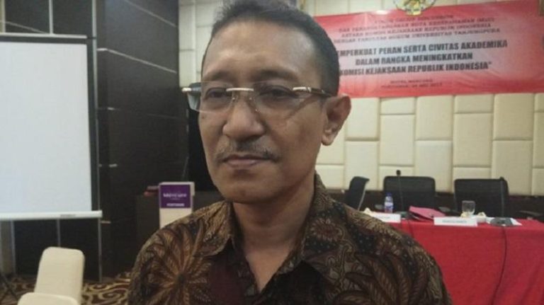 Dekan Fakultas Hukum Untan Sambut Baik MoU dengan Komisi Kejaksaan