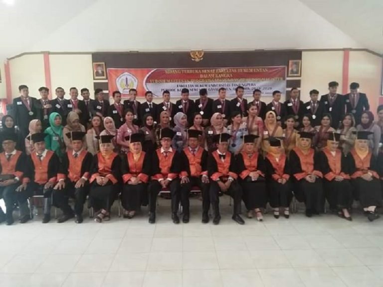 Yudisium Fakultas Hukum UNTAN Periode II 2019-2020