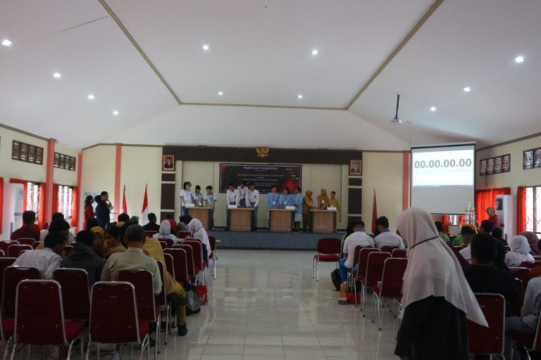Youth Law Competition (YLC) Tingkat SMA Se-Kota Pontianak