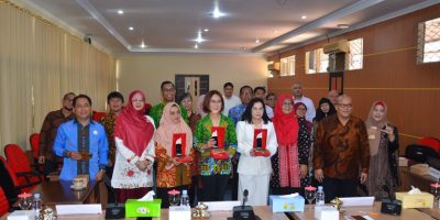 Lokakarya Kurikulum Magister Kenotariatan FH UNTAN bersama INI dan IPPAT Kalbar