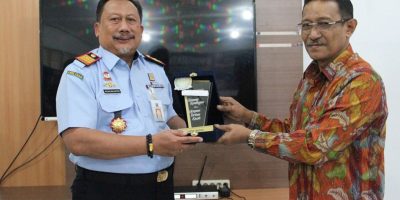 Divisi Keimigrasian Kanwil Kemenkumham Kalbar Kunjungi Fakultas Hukum Untan
