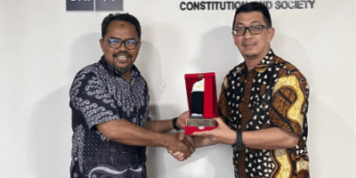 Fakultas Hukum UNTAN dan Indrayana Centre For Government, Constitution And Society (INTEGRITY) Law Firm