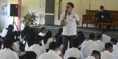 PENGENALAN KEHIDUPAN KAMPUS BAGI MAHASISWA BARU (PKKMB) PROGRAM SARJANA FAKULTAS HUKUM UNIVERSITAS TANJUNGPURA