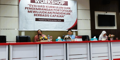 Prodi Hukum Program Sarjana Fakultas Hukum UNTAN Gelar Workshop Evaluasi Kurikulum dan Pengembangan Portofolio