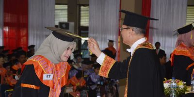 UNTAN Mewisuda 1499 Lulusan Diploma, Sarjana dan Magister Periode III T.A. 2022/2023